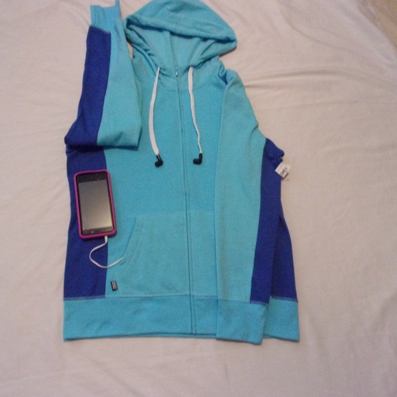 cold shoulder letter taped sweatshirt
